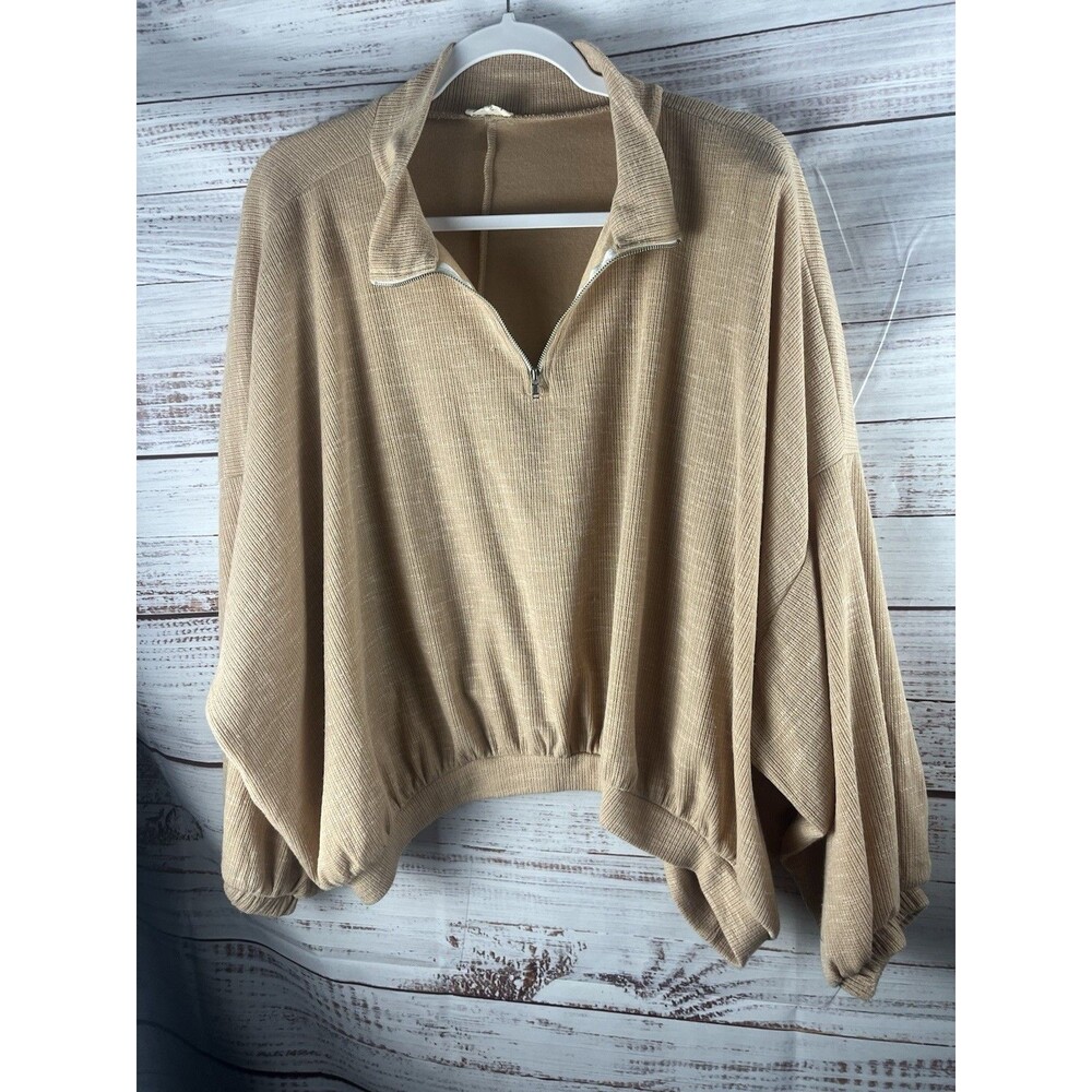 Peach Love California Cropped Pullover Sweater Womens Small Tan Polyester